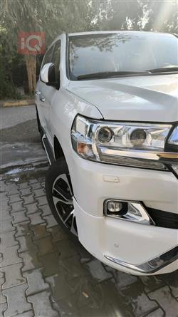 تويوتا لاندكروزر